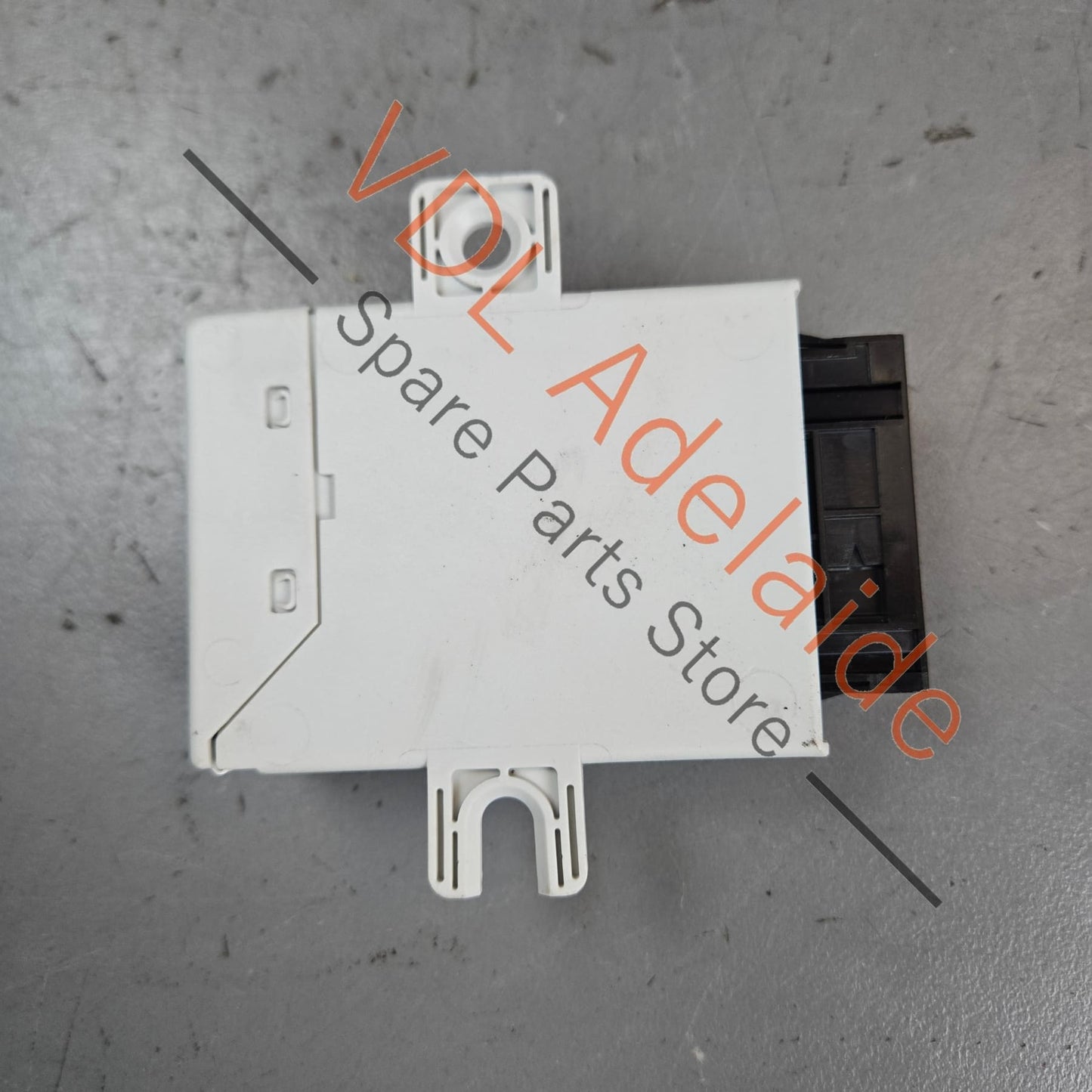 97061810305 97061810304 Porsche Panamera 970 TPMS Tire Pressure Monitor Control Module 97061810305