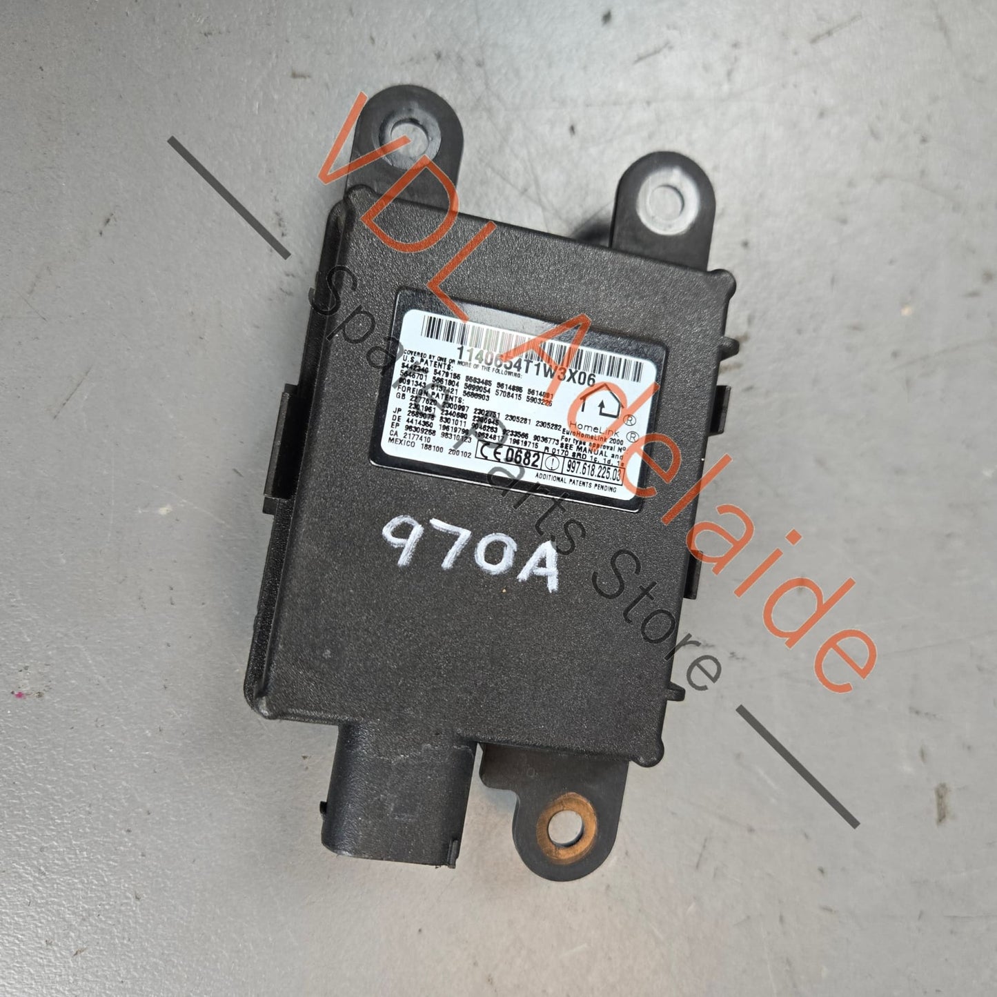 PAB907410B 99761822503 Porsche Control Unit for Garage Door Homelink 99761822503 PAB907410B