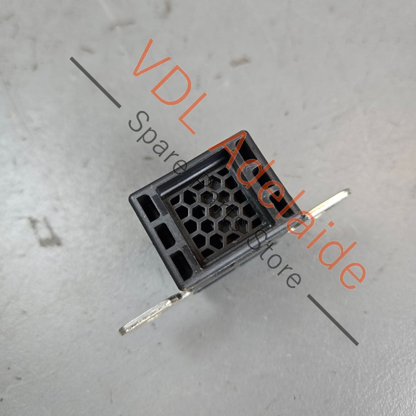 95561120501 4F0915519 Porsche Battery Isolator Pyro Fuse 95561120501 4F0915519