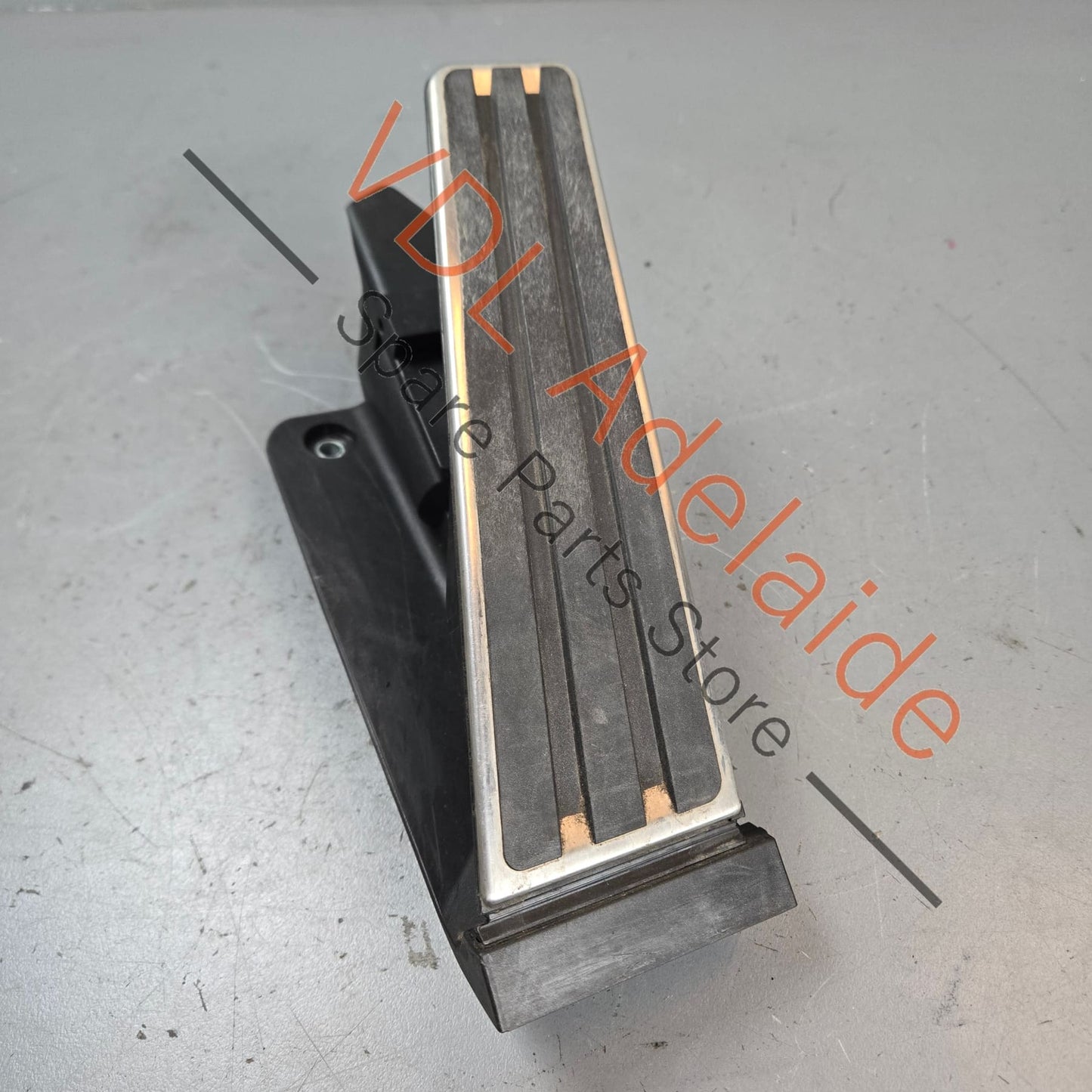 97042302100 298721507H Porsche Panamera 970 Throttle Gas Pedal Accelerator 97042302100 298721507H
