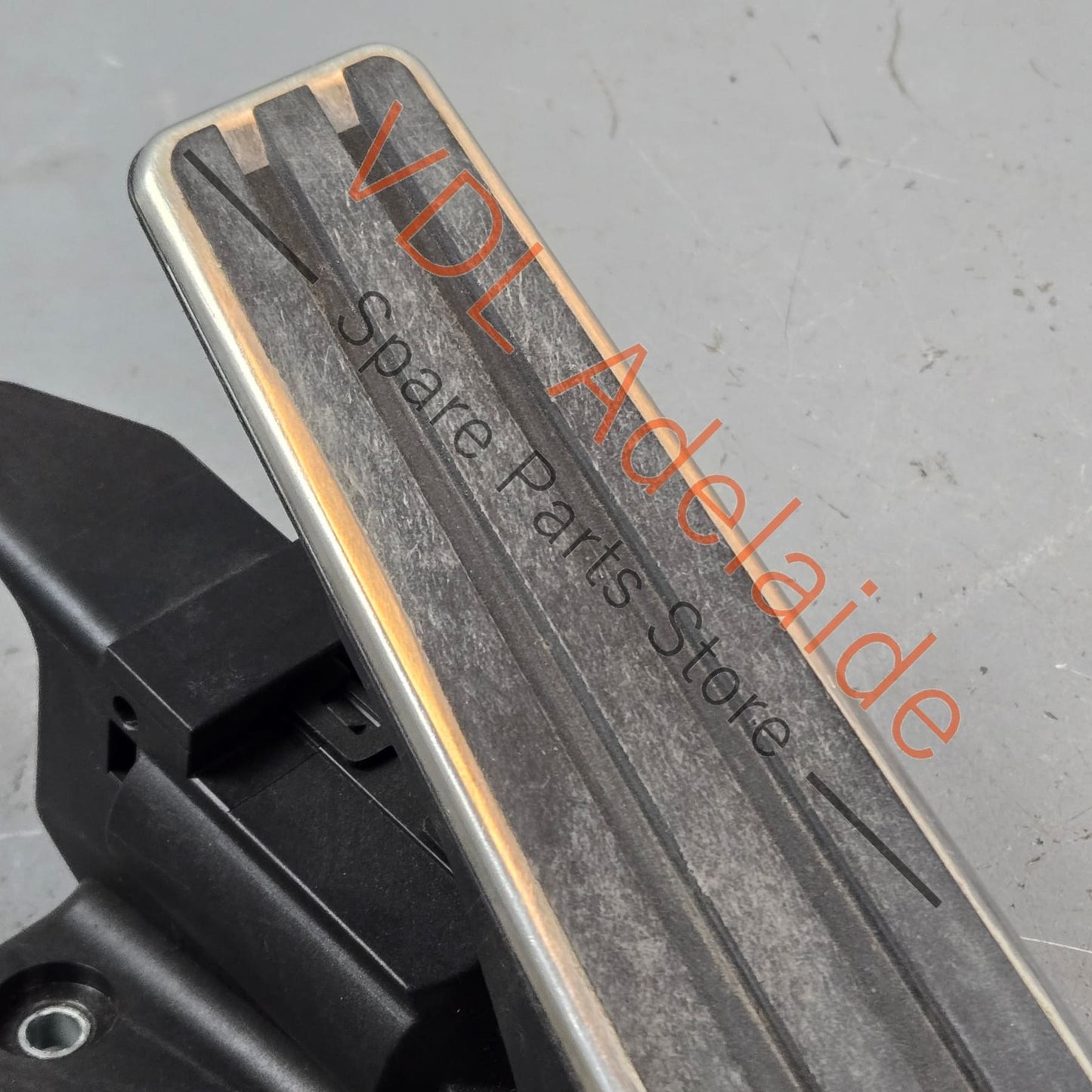 97042302100 298721507H Porsche Panamera 970 Throttle Gas Pedal Accelerator 97042302100 298721507H