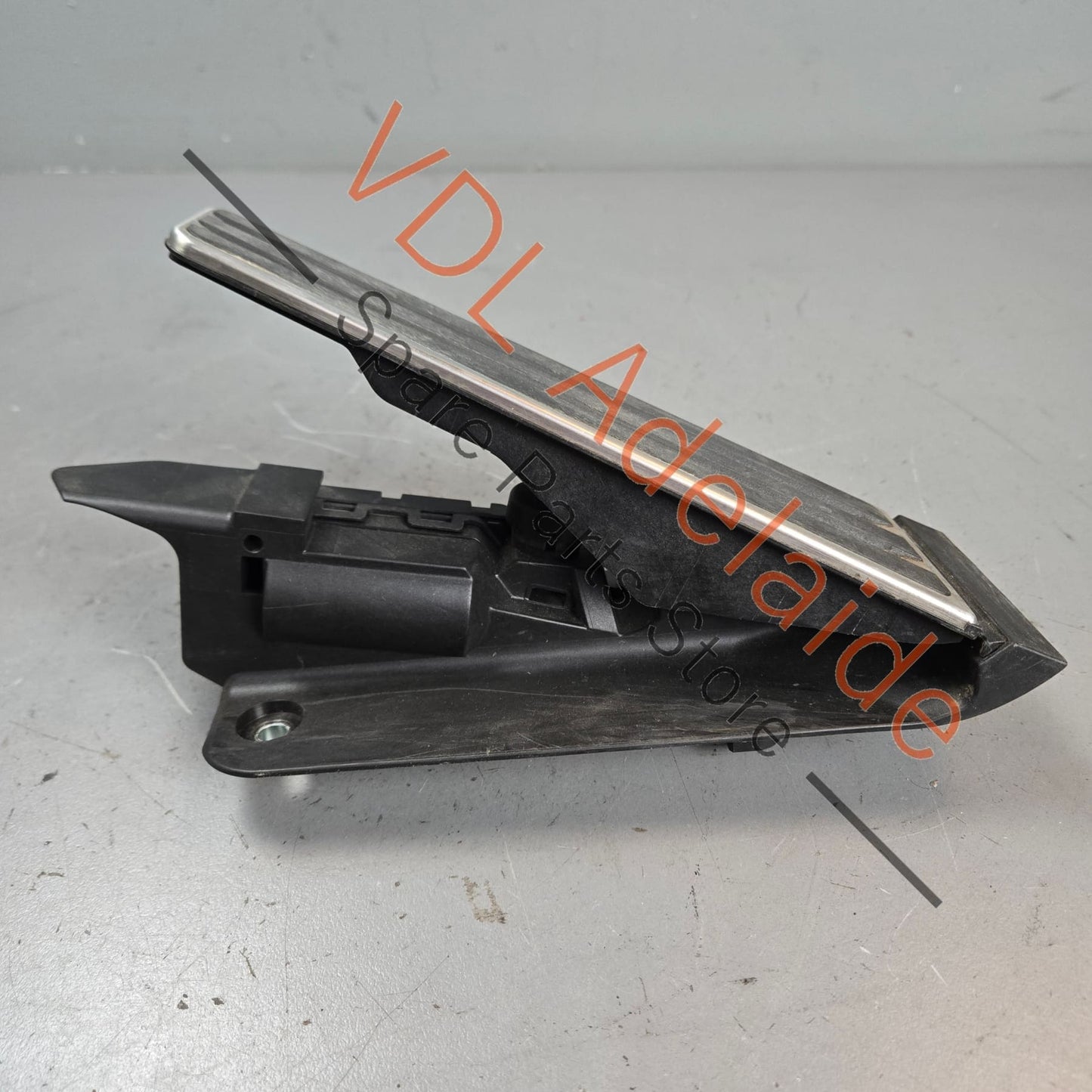 97042302100 298721507H Porsche Panamera 970 Throttle Gas Pedal Accelerator 97042302100 298721507H