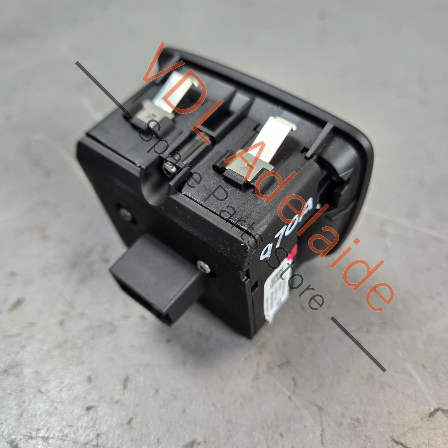 97061325102 970613251035Q0 Porsche Panamera 970 Park Brake Switch Button 97061325103 5Q0