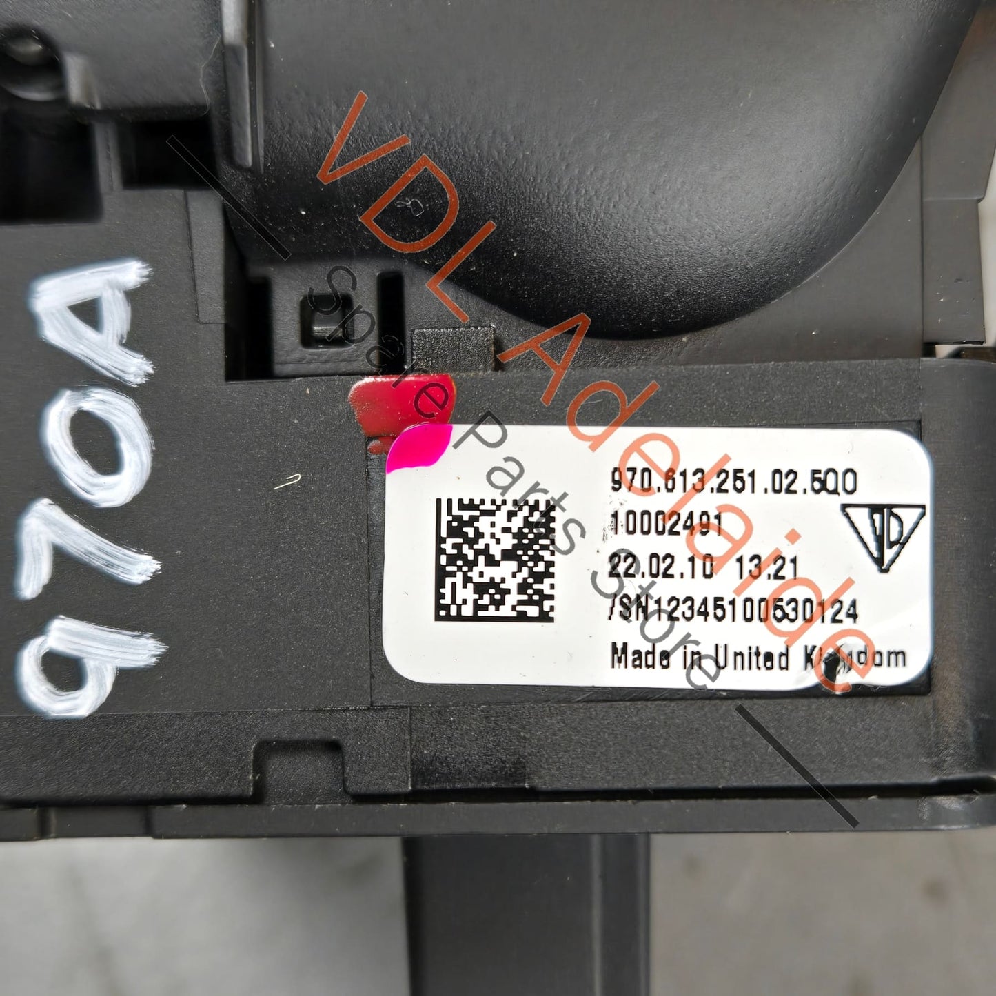 97061325102 970613251035Q0 Porsche Panamera 970 Park Brake Switch Button 97061325103 5Q0