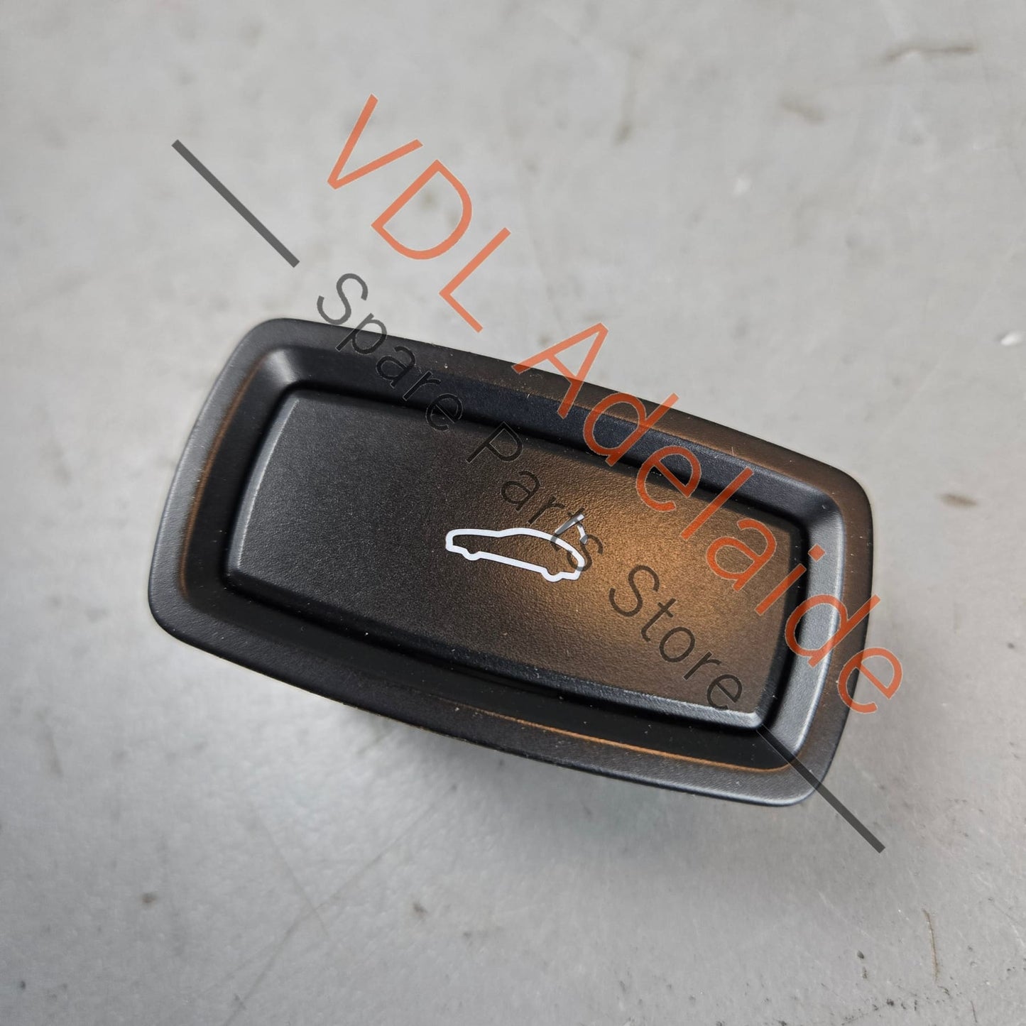 7PP959832F Porsche Switch for Boot Rear Lid Release Button 7PP959832K IVI