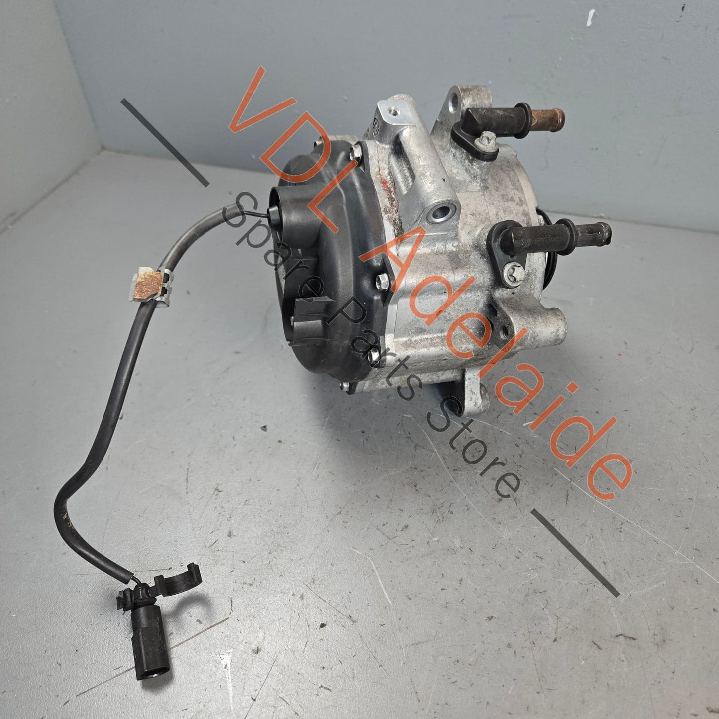 94860302303 94860302305 Porsche Panamera 970 Hitachi 190A Alternator Generator 94860302303 94860302305