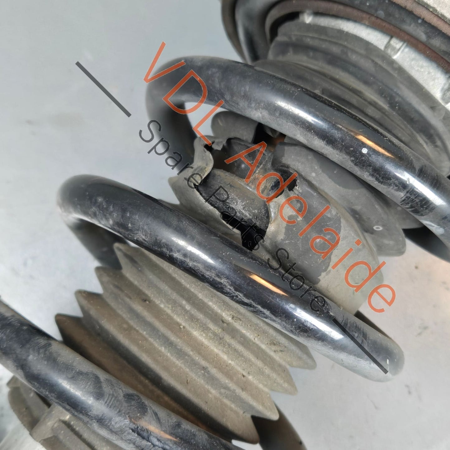 97034303526 97034304510 97034304504 Porsche Panamera 970 Front Suspension Shock Absorber 97034303526