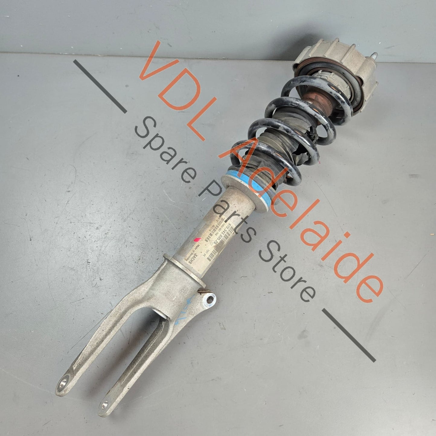 97034303526 97034304510 97034304504 Porsche Panamera 970 Front Suspension Shock Absorber 97034303526