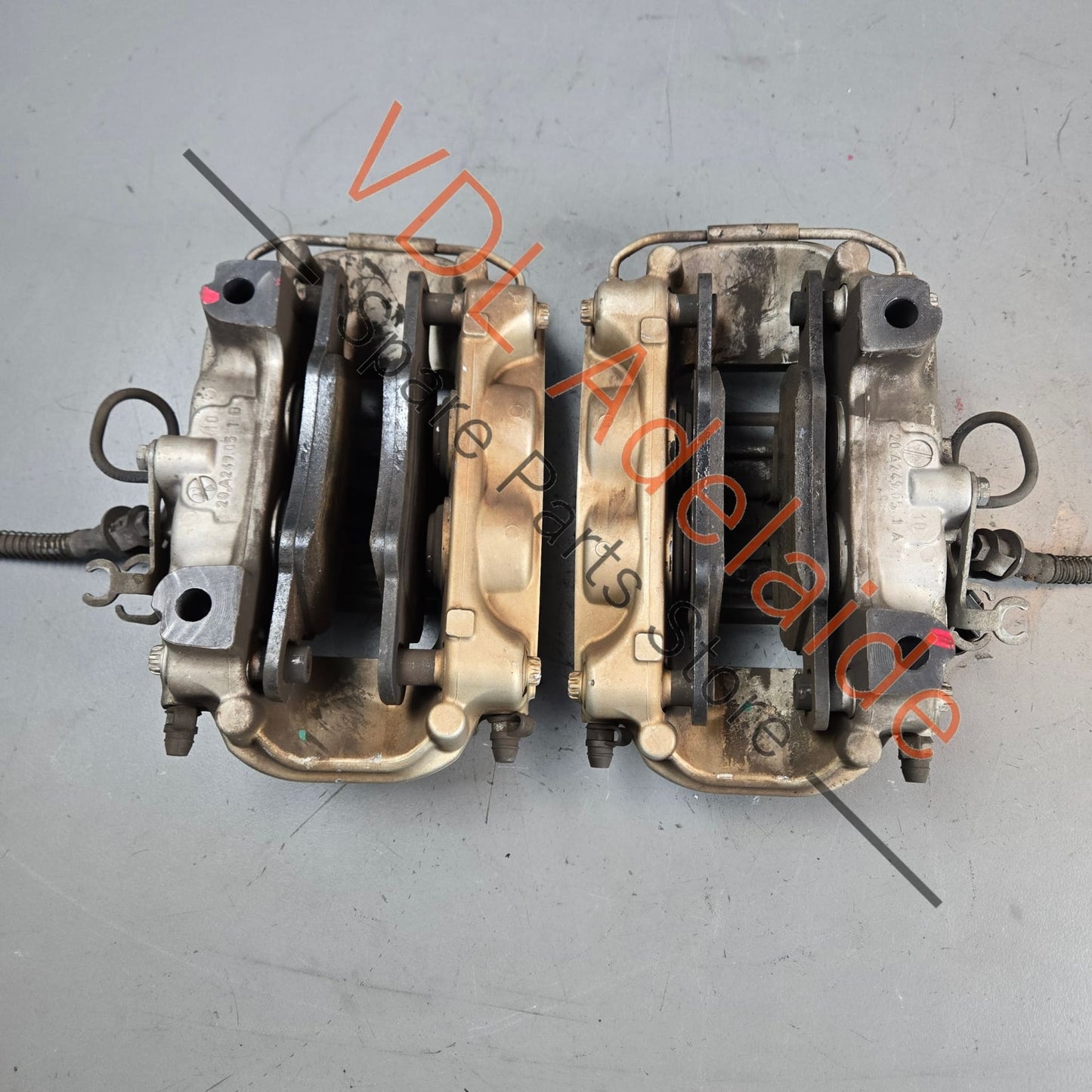 4311037 Porsche 330mm 4 Piston Brake Caliper Brembo Pair Rear 0004311037