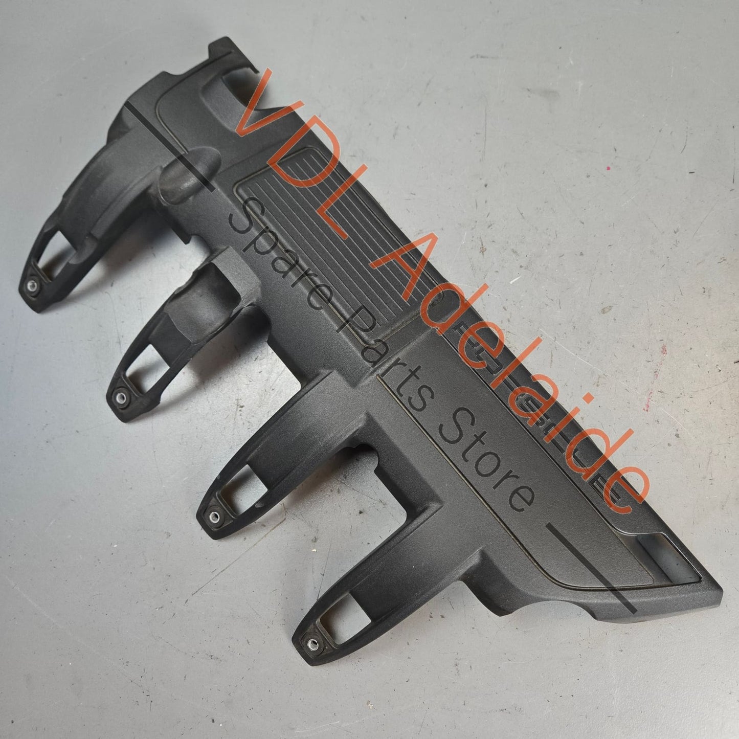 7PP103908C Porsche V8 Engine Cover Right Side Trim 7PP103908C