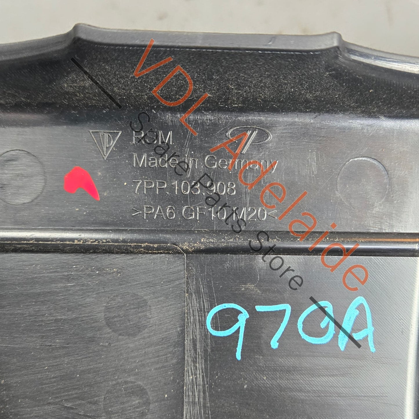 7PP103908C Porsche V8 Engine Cover Right Side Trim 7PP103908C