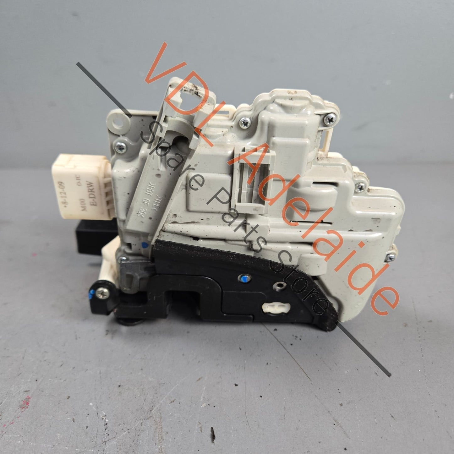 8J2837016A 9A783741601 Porsche Panamera 970 Right Front Door Lock 9A783741601 8J2837016A
