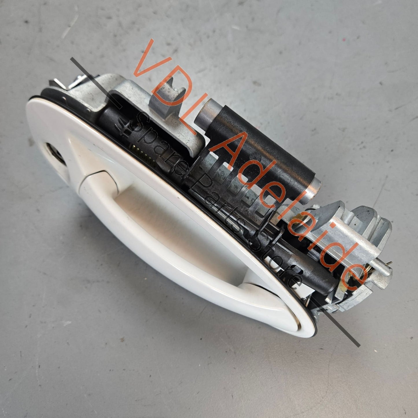97053891105 97053761400G2X 99753764602 97053744601 Porsche Panamera 970 Front Right Exterior Door Handle with Lock 97053891105