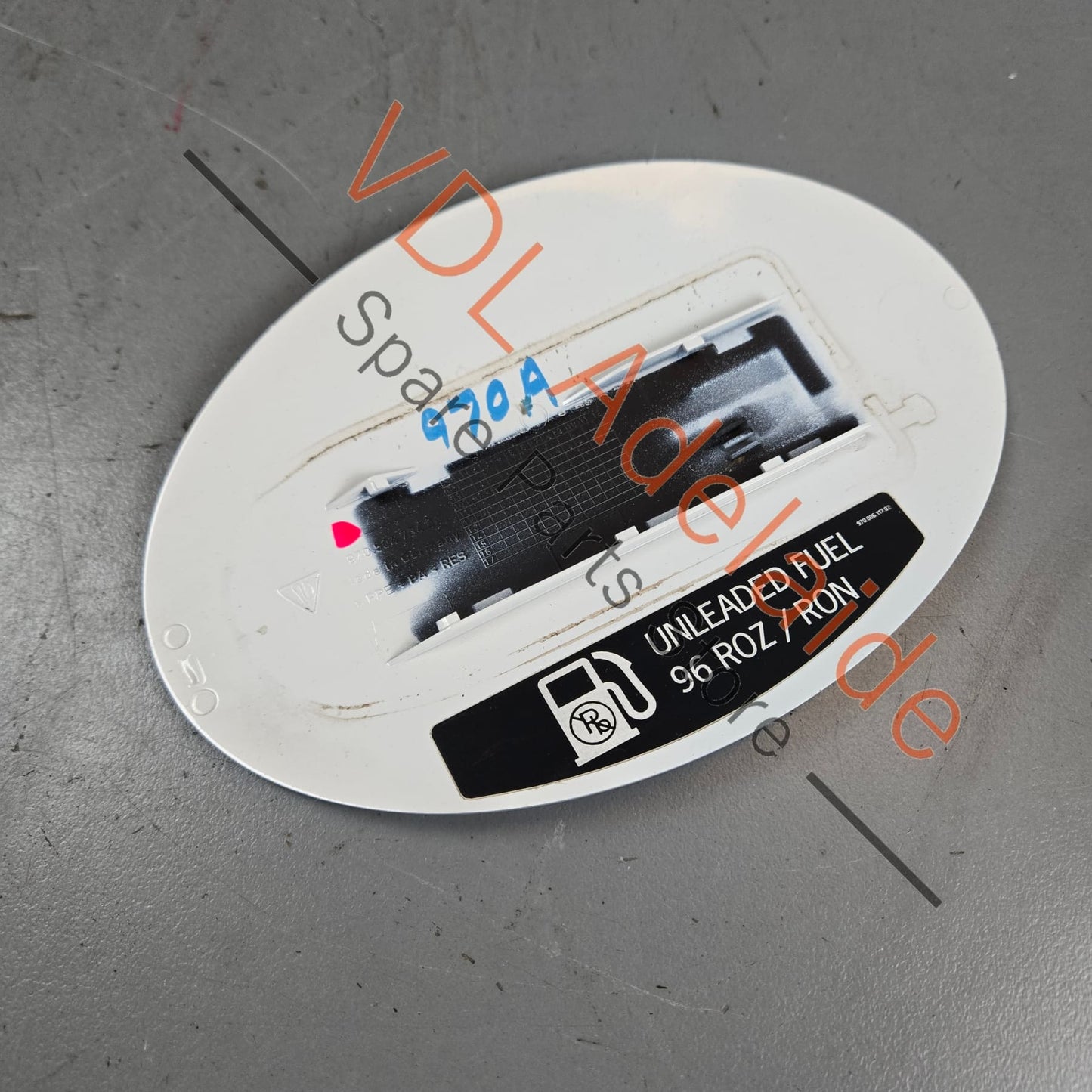 97050479400G2X Porsche Panamera 970 Fuel Filler Flap Lid Cover 97050479400 G2X