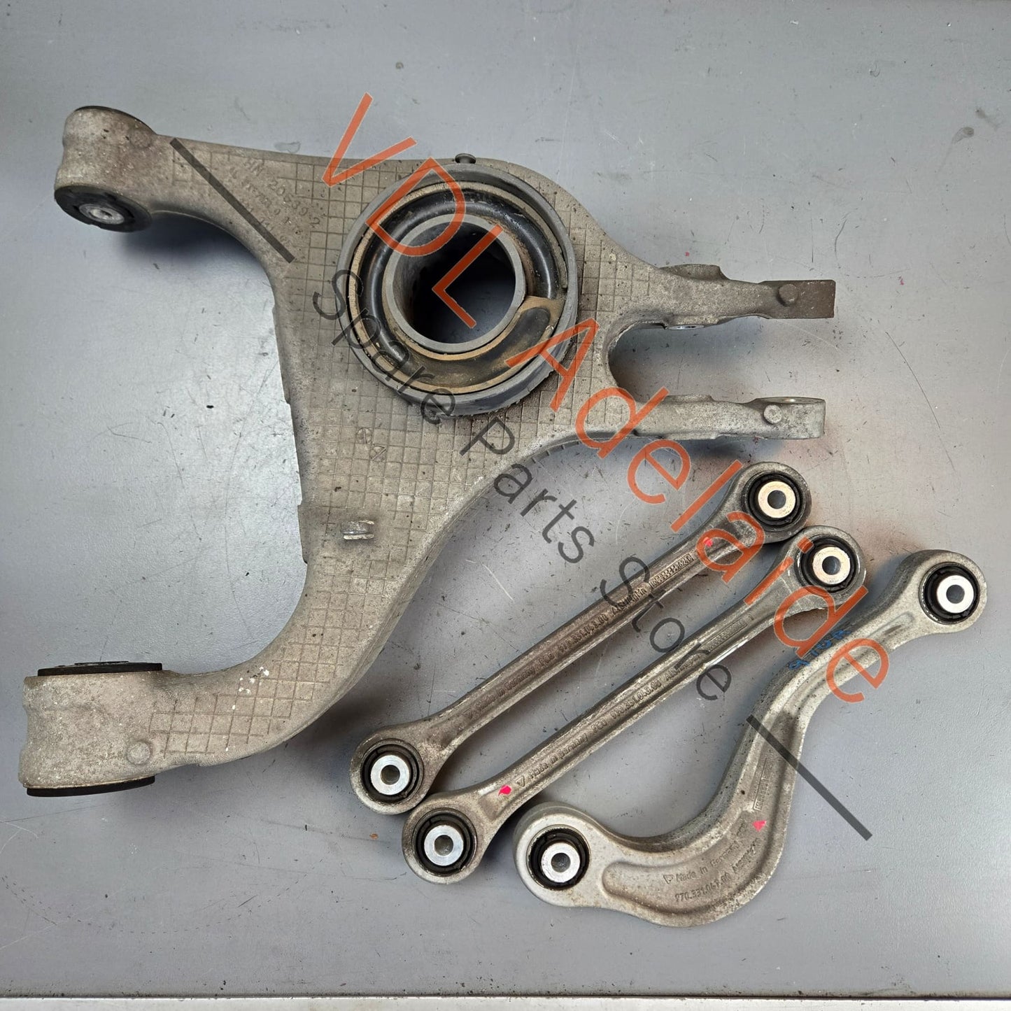 97033104104 97033104700 97033104300 Porsche Panamera 970 Rear Left Suspension Arm Set Wishbone 97033104104
