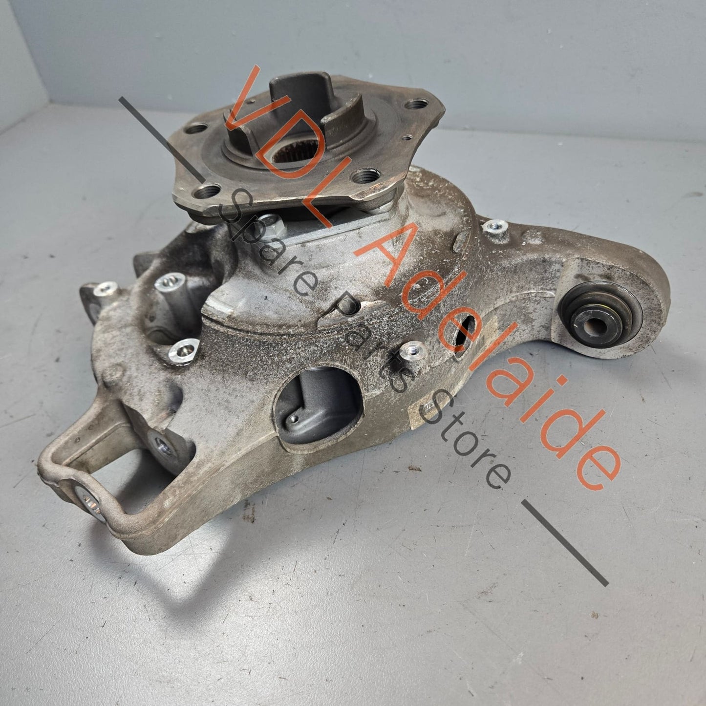 97033161102 Porsche Panamera 970 Rear Left Suspension Hub Wheel Bearing Knuckle 97033161102