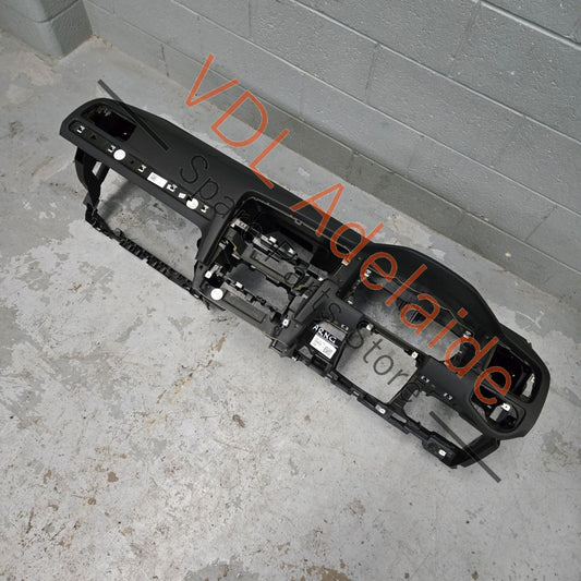 5G2857003MHR6    VW Golf MK7 7.5 Dashboard & Airbag Kit