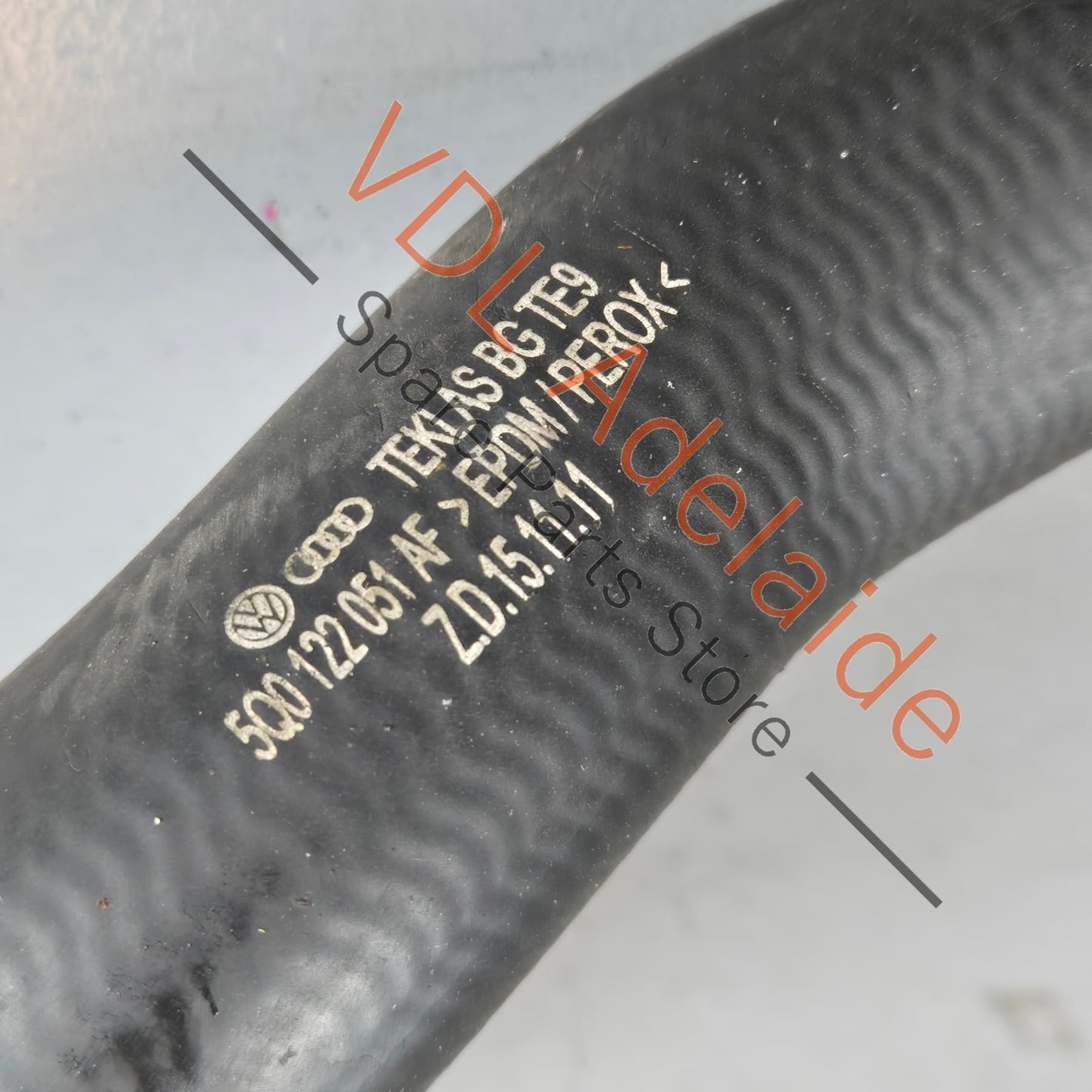 5Q0122051AF 5Q0122051EG VW Golf R MK7 Lower Radiator Cooling Hose Pipe 5Q0122051EG 5Q0122051AF
