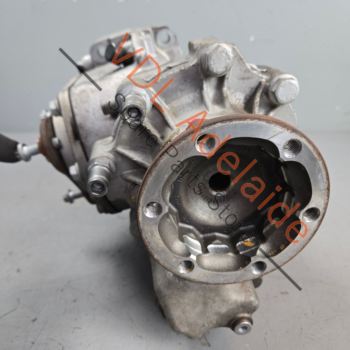 0CN409053AN 0CN409053AF Audi S3 8V VW Golf R MK7 Front Bevel Box Angle Drive Transfer Case 0CN409053AF AN