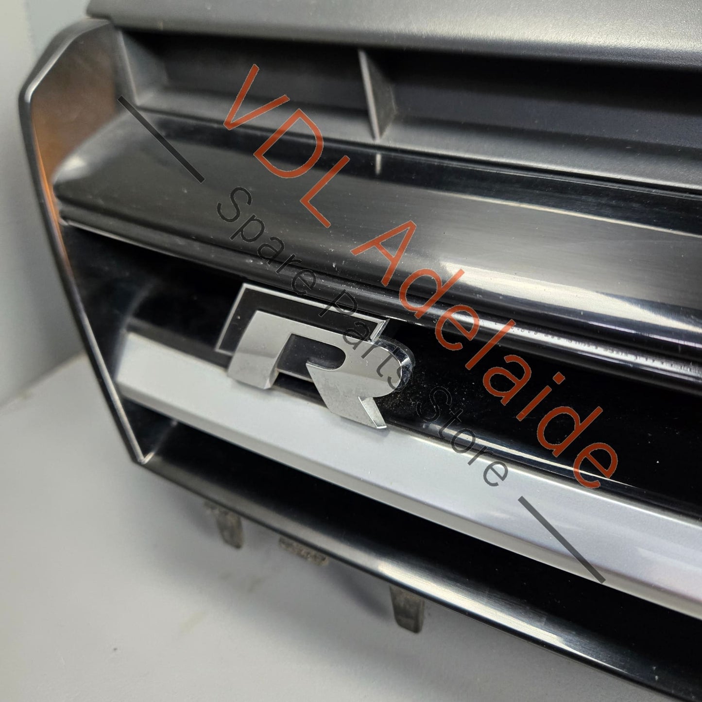 5G0853651EADQ VW Golf R MK7 Front Grille Genuine OEM 5G0853651E ADQ