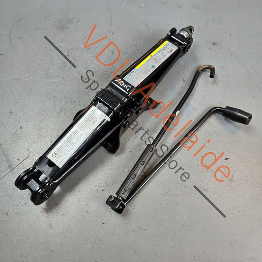 5Q0011031D    VW Golf MK7 Emergency Flat Tyre Jack 5Q0011031D