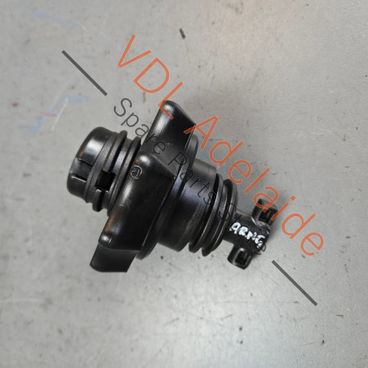 1T0803899 1K0803899D   VW Golf R Spare Wheel Retaining Nut & Bolt Screw 1K0803899D 1T0803899 109mm