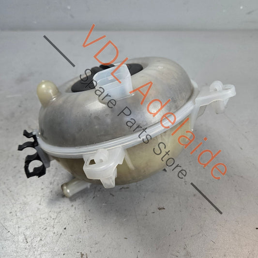 5Q0121407T    VW Golf MK7 Water Coolant Tank Reservoir with Cap 2Q0121321A 5Q0121407T