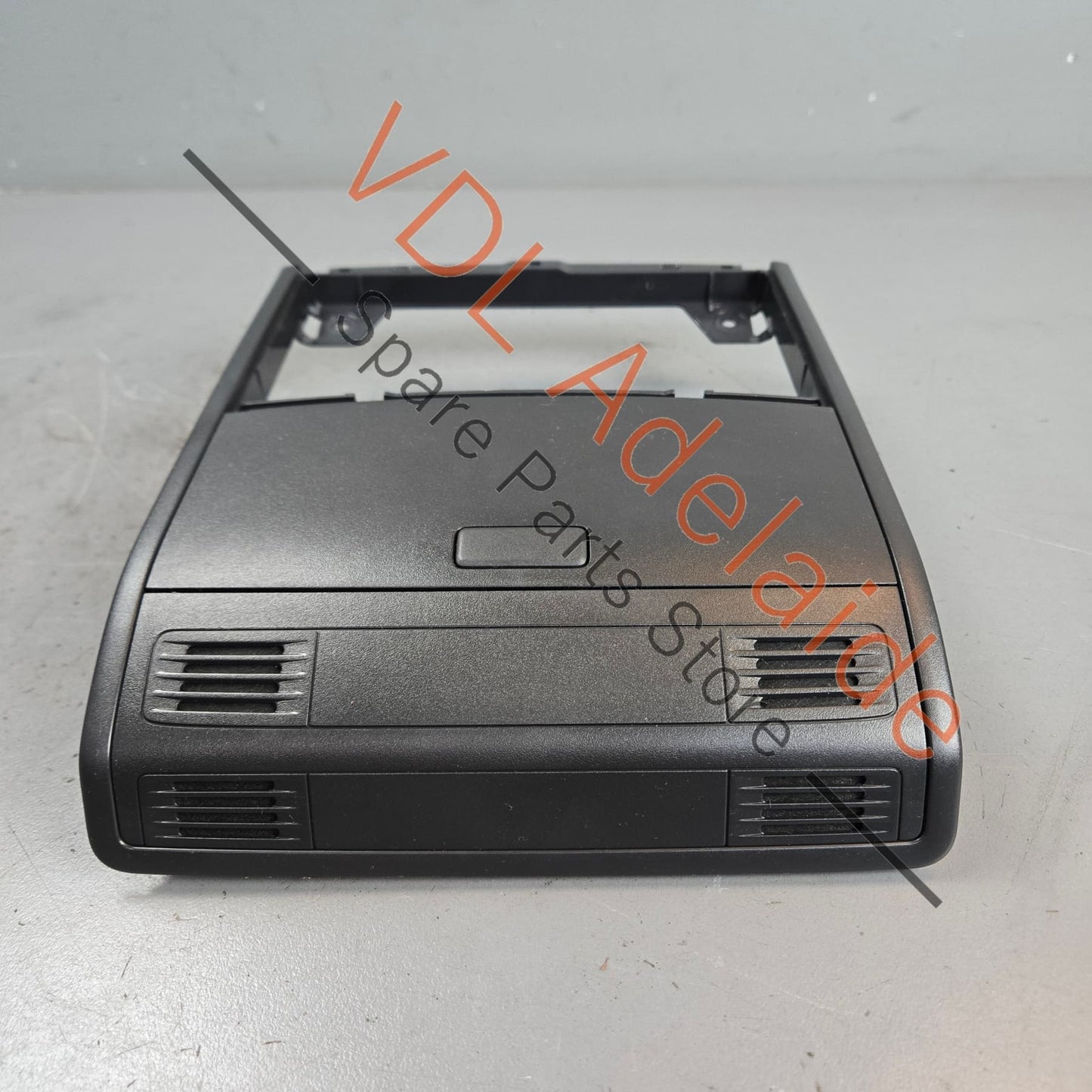 5Q0951172A 5G0868837A82V VW Golf MK7 Overhead Roof Console Storage Tray for Glasses w Anti Theft Sensor Alarm 5Q0951172A