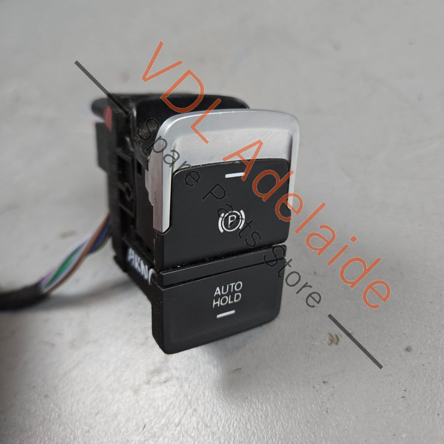 5G0927225D VW Golf MK7 7.5 EPB Park Brake Switch Centre Console 5G0927225D