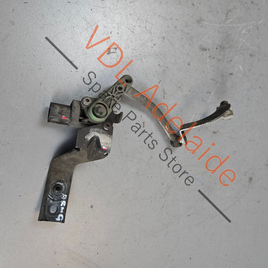 5Q0412521C    VW Golf MK7 7.5 Front Left Suspension Level Sensor With Poles 5Q0412521C