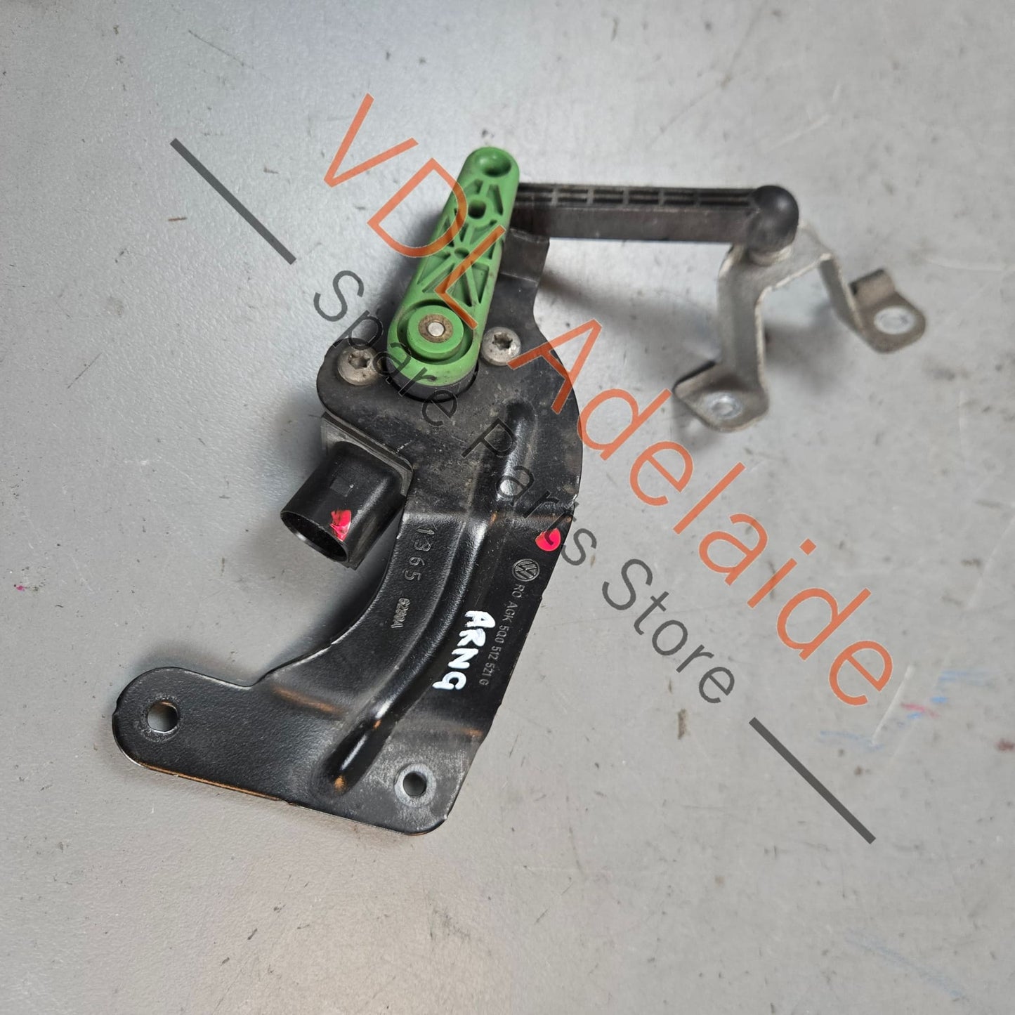 5Q0512521G VW Golf MK7 Rear Left Suspension Level Sensor 5Q0512521G