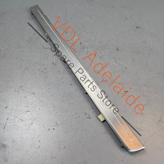 5G4853370KDAT    VW Golf R Illuminated Sill Panel Door Entry Strip Light Left 5G4853370K DAT