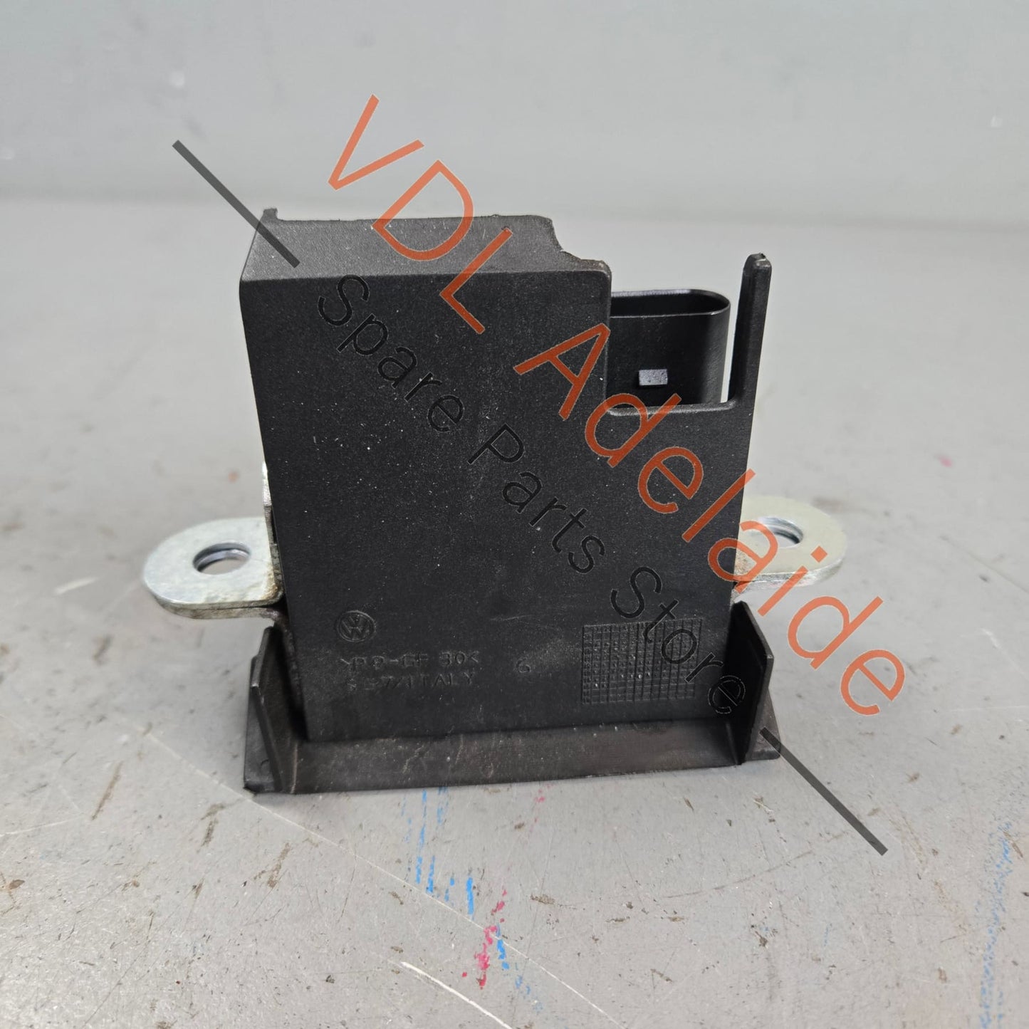 5G6827505 5G6827505B VW Golf MK7 Rear Boot Lid Hatch Lock Mechanism 5G6827505B
