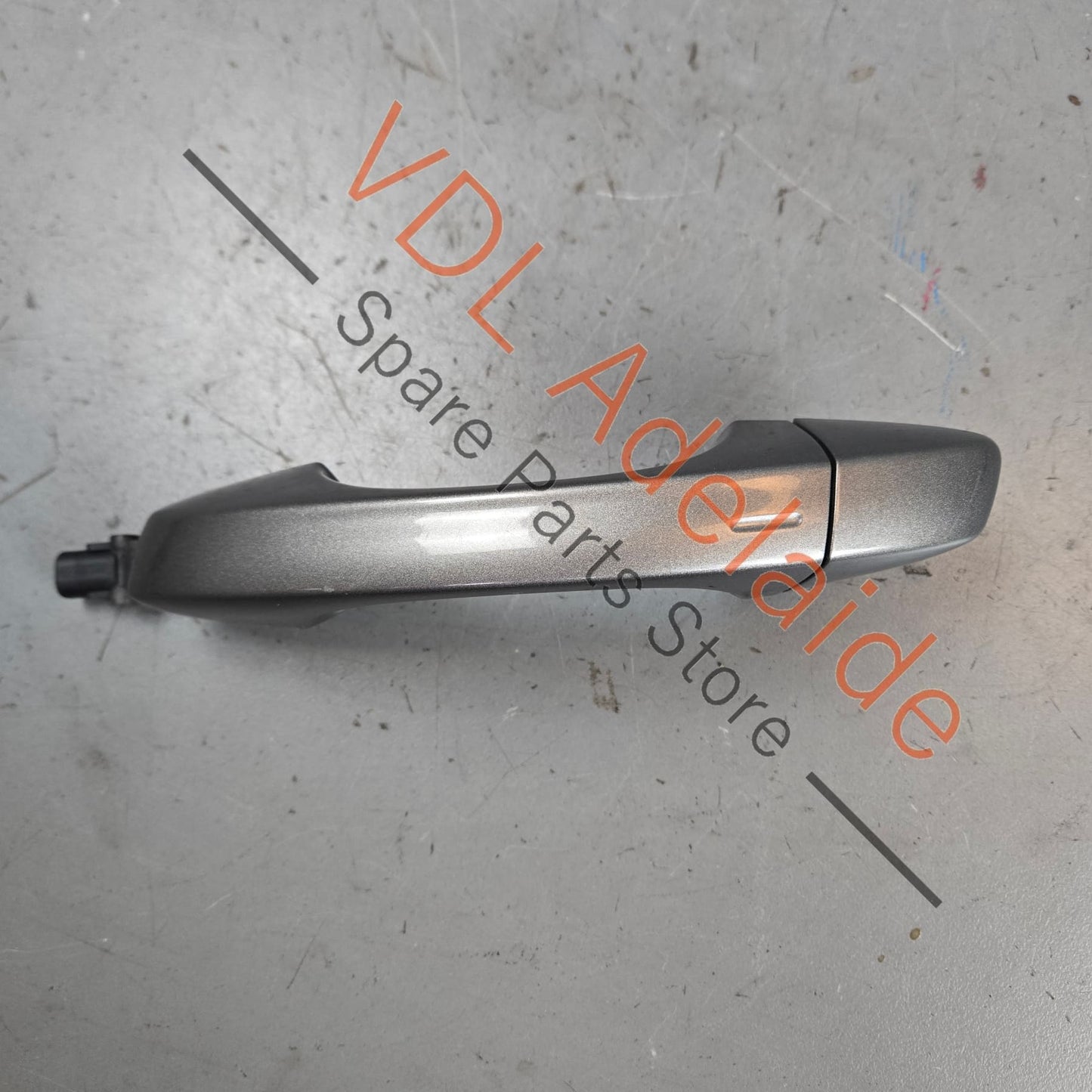 5G0837205Q VW Golf R MK7 7.5 Kessy Exterior Door Handle Front Left Keyless Entry 5G0837205Q Limestone Grey