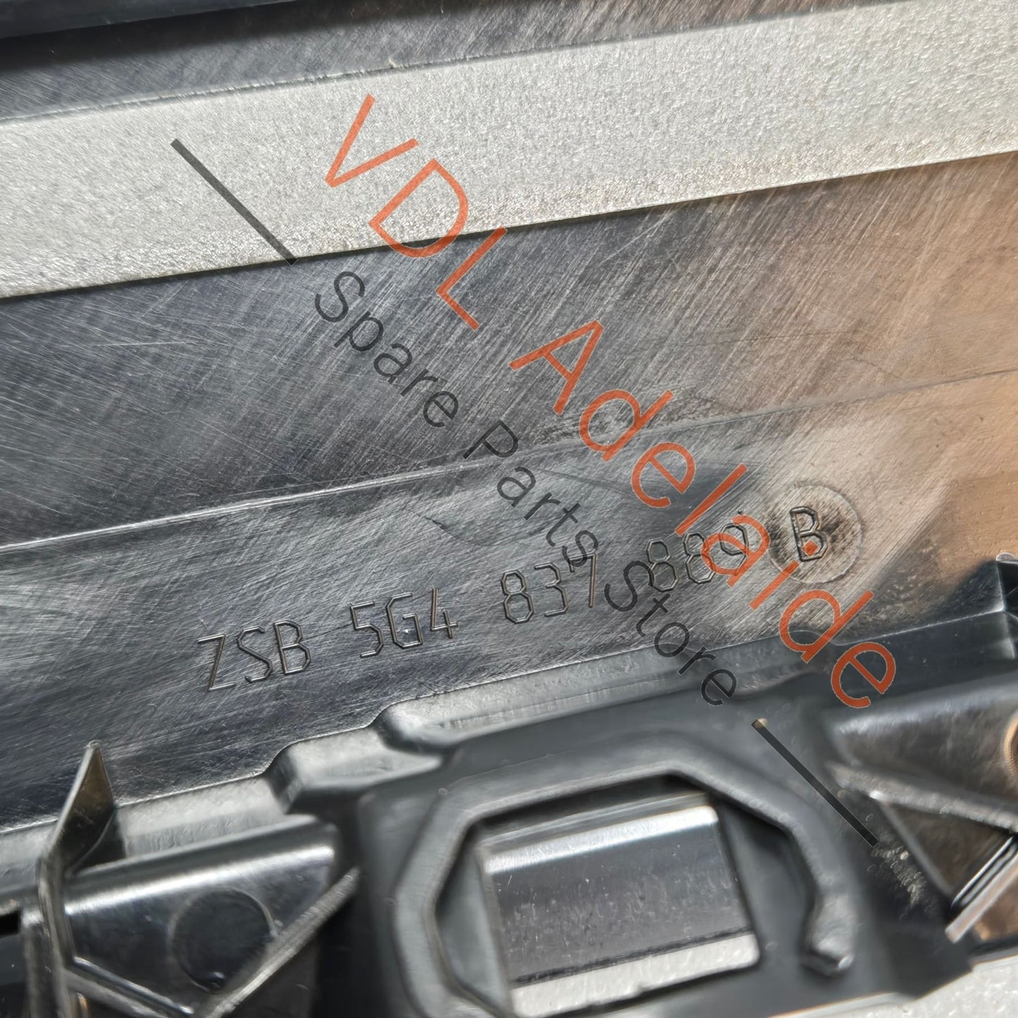 5G4837901D VW Golf Mk7 Gloss Black Front Left B Pillar Exterior Trim for Door Window Frame 5G4837901C 5G4837889B