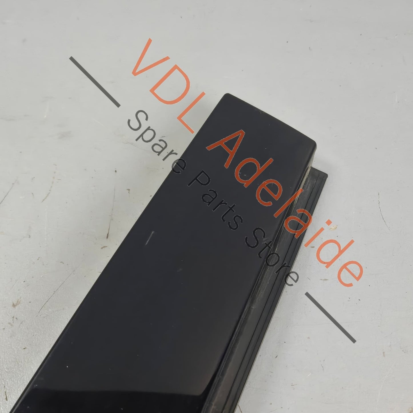 5G6839902D VW Golf Mk7 Gloss Black Rear Right B Pillar Exterior Trim for Door Window Frame 5G6839902B