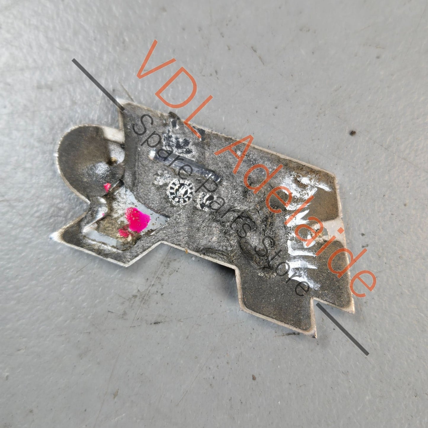 1K8853675KFOD 1K8853675K Genuine VW Golf R Badge for Boot Trunk 1K8853675K FOD