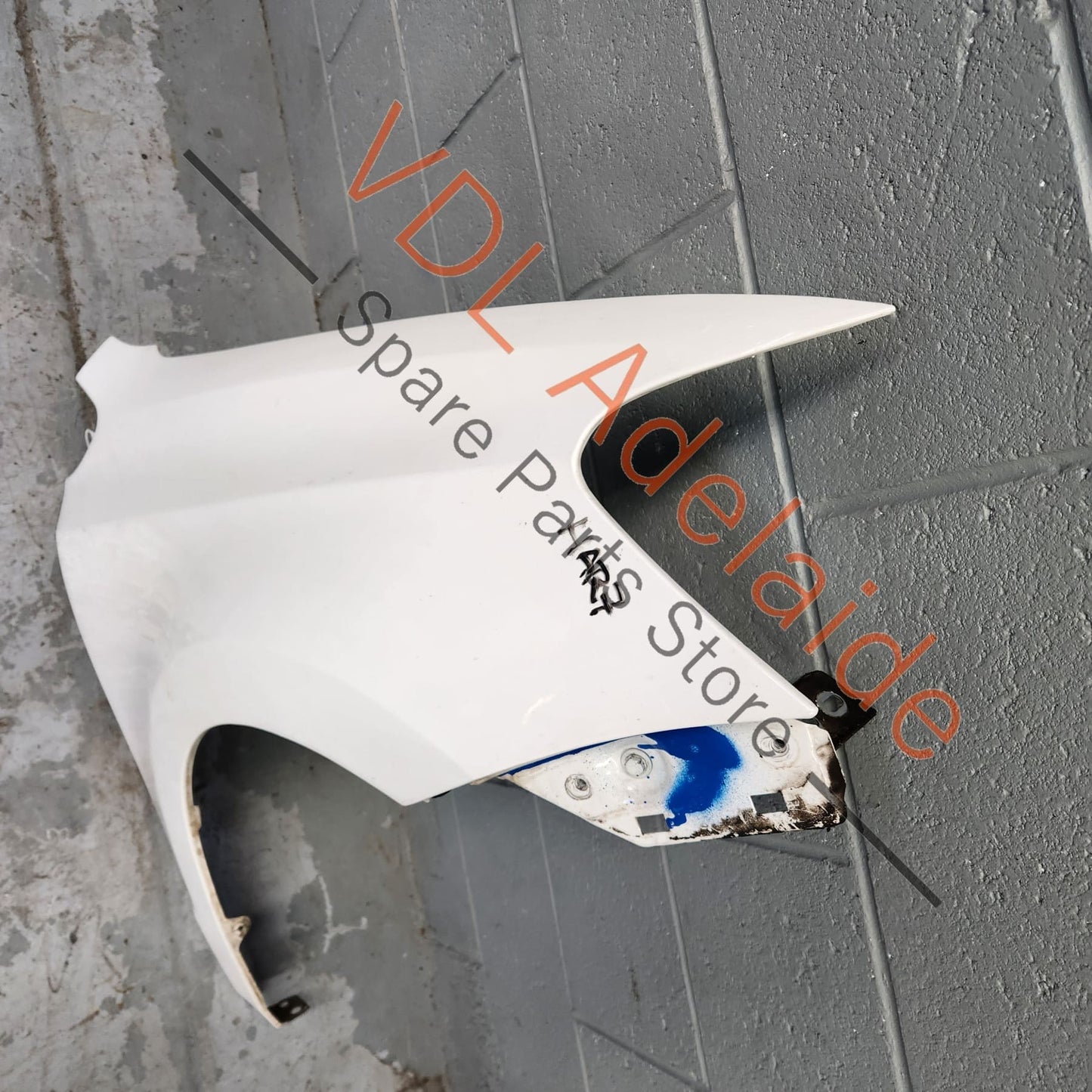6R0821106H VW Polo 6R Front Right Fender Mudguard Wing Panel Candy White B4 / B9A