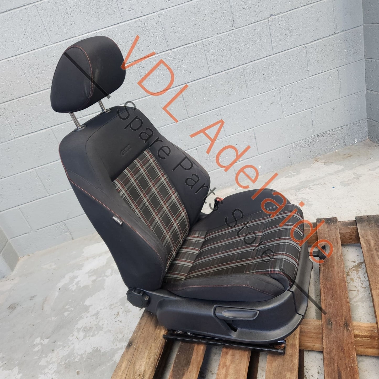 VW Polo Gti 6R Tartan Fabric Cloth Front Right Drivers Seat