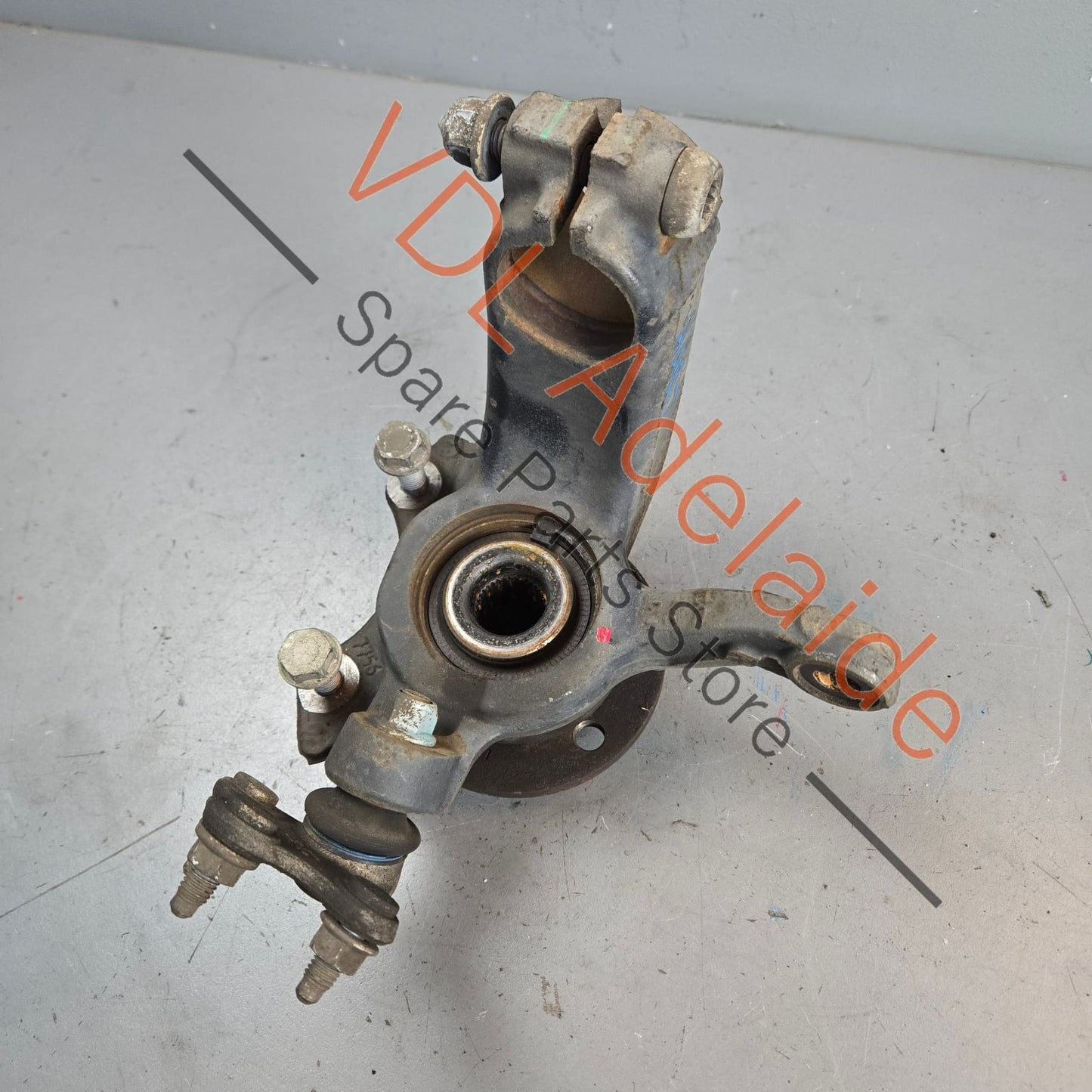 6C0407621 6C0407256A 6RD407621A VW Polo Front Right Wheel Bearing & Housing Knuckle 6C0407256A 6C0407621 6RD407621A