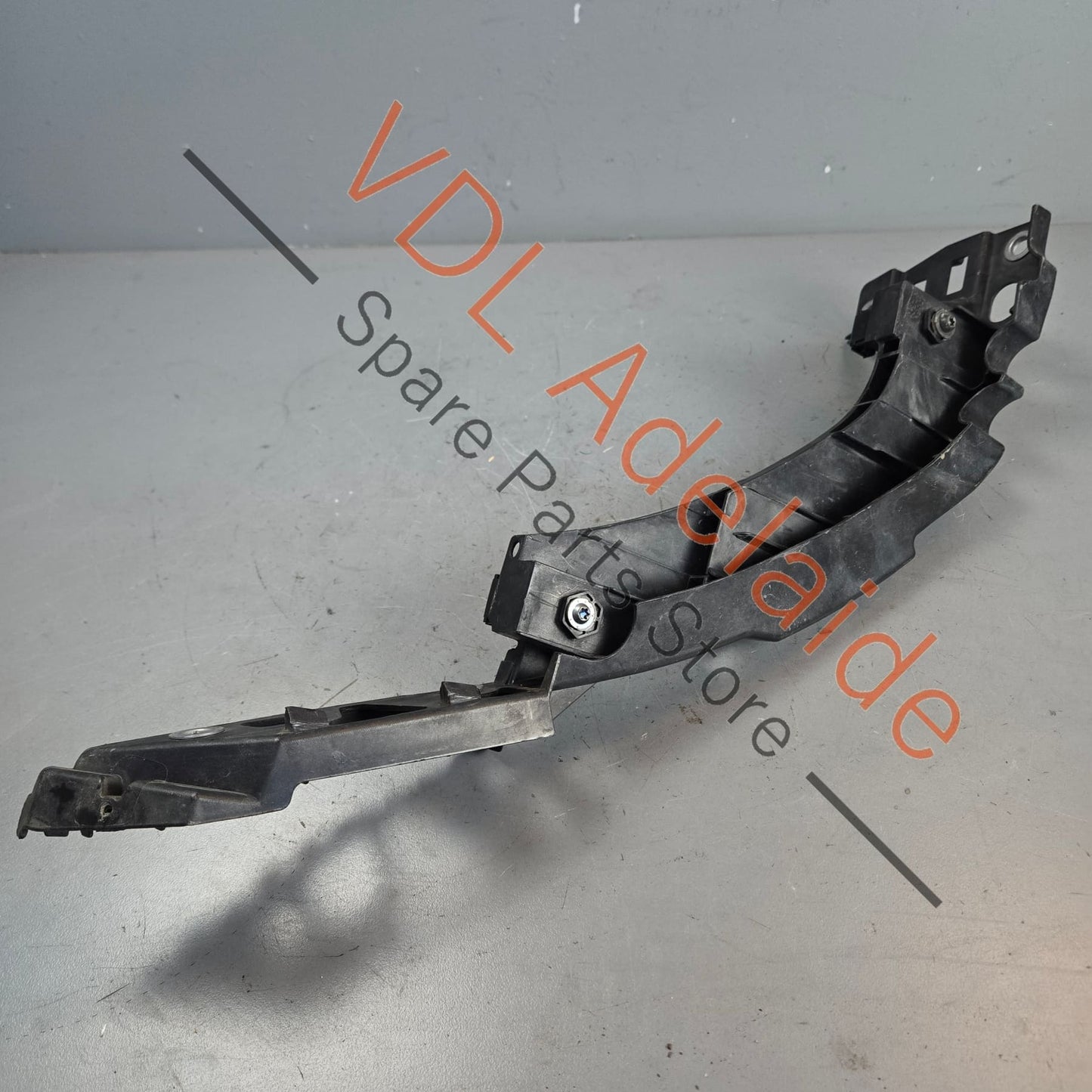 6R0805071E VW Polo MK5 Gti Front Bumper Headlight Bracket Left 6R0805071E