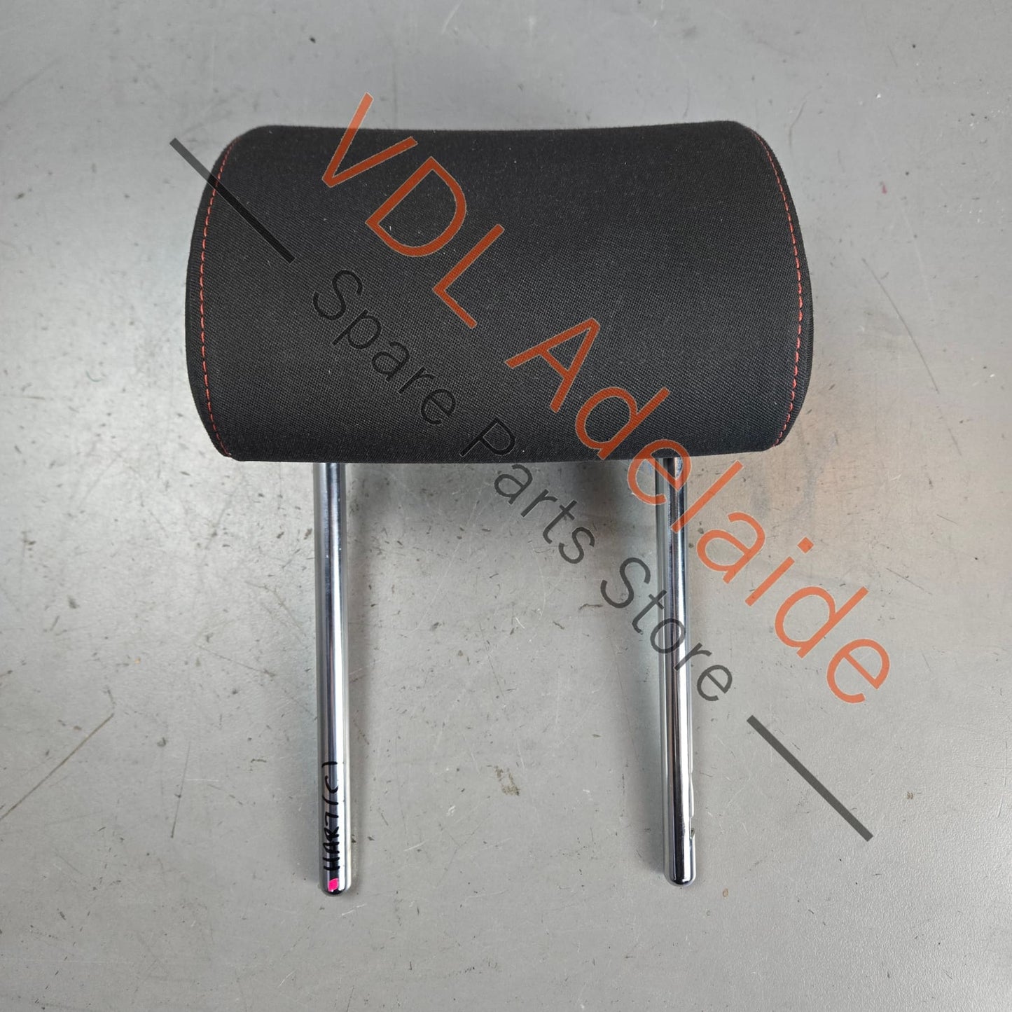 6R6885902BYCG 6R6885902B VW Polo Gti 6R Cloth Headrest for Rear Middle Seat Red Stitch Titanium black/red 6R0885902B YCG