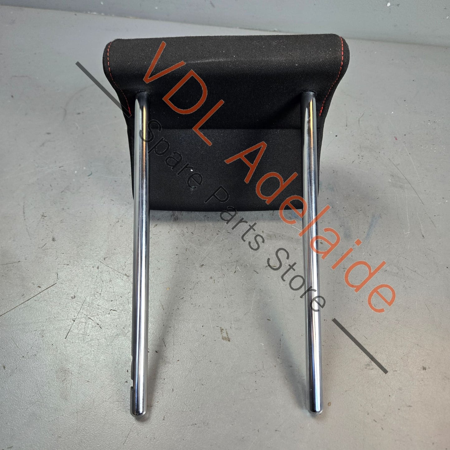 6R6885902BYCG 6R6885902B VW Polo Gti 6R Cloth Headrest for Rear Middle Seat Red Stitch Titanium black/red 6R0885902B YCG