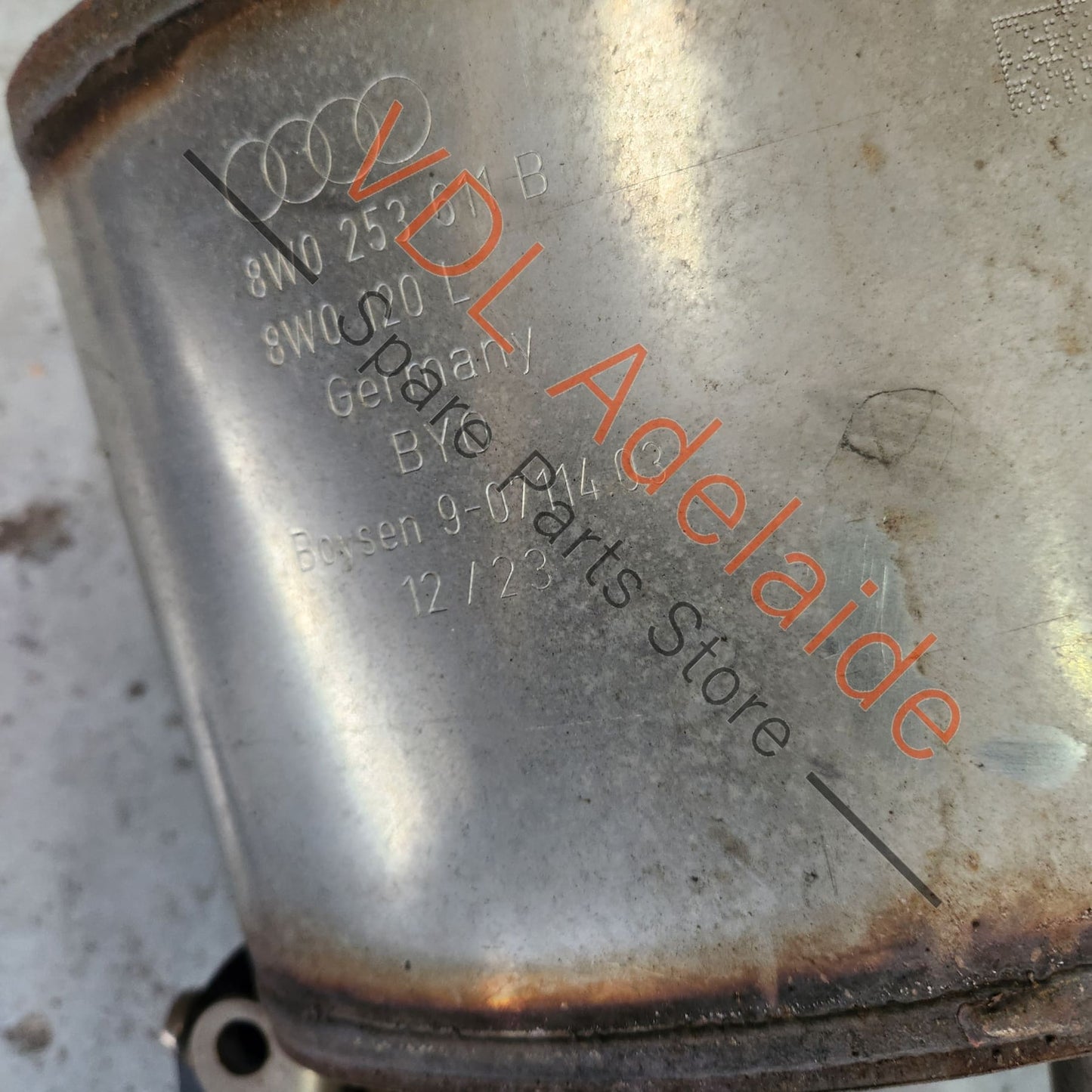 8W0253610C 8W0253609K Audi S5 F5 B9 Rear Exhaust Muffler System with Quad Tail Pipe Outlets