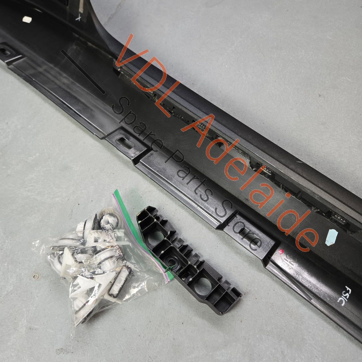 8W6853859E 8W6853855FGRU Audi S5 F5 B9 Left Side Sill Trim Sideskirt Skirt Rocker Moulding 8W6853855F GRU Daytona Grey Pearl LZ7S/6Y/Z7S