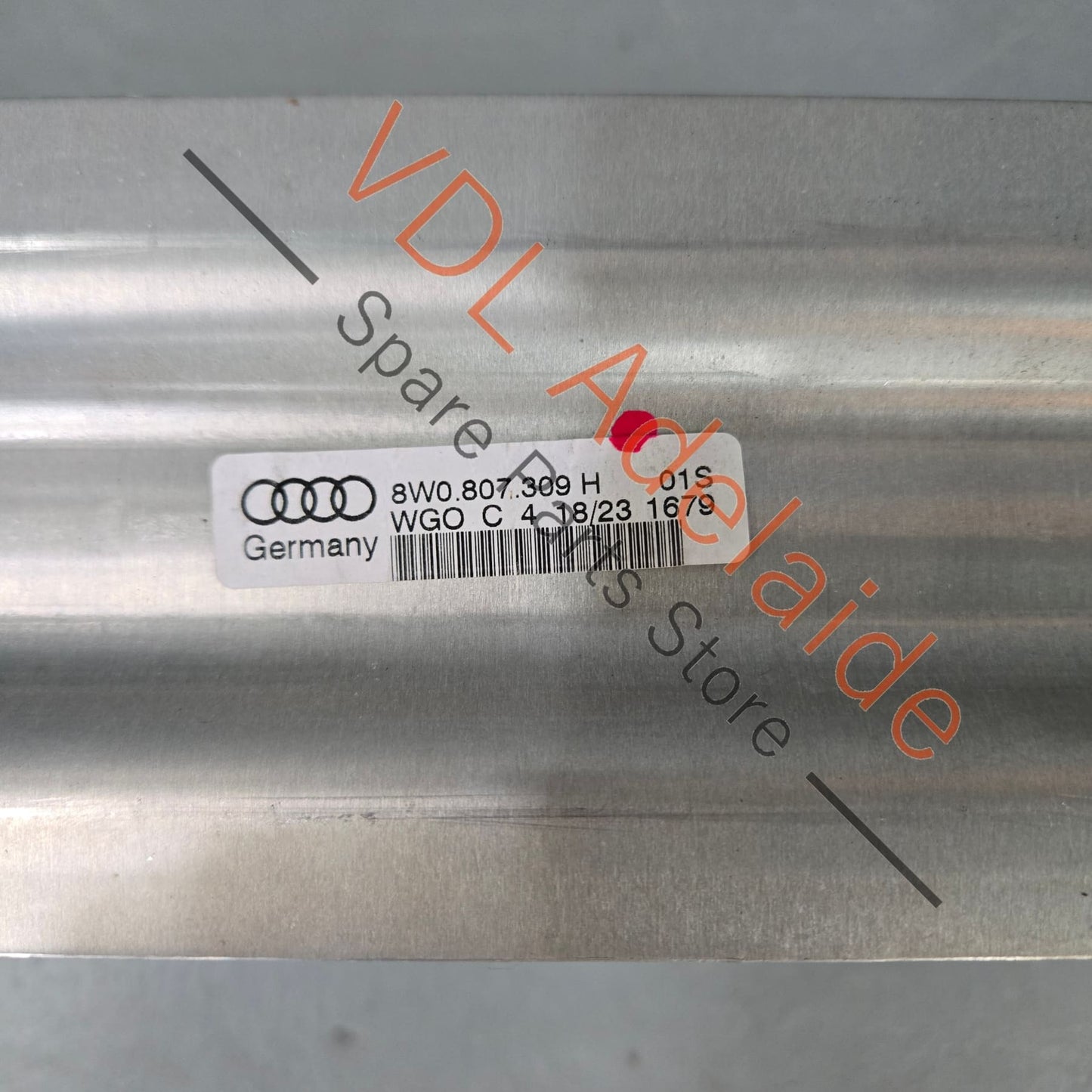 8W0807309H Audi A5 S5 B9 F5 Rear Bumper Reinforcement Bar Reo 8W0807309H