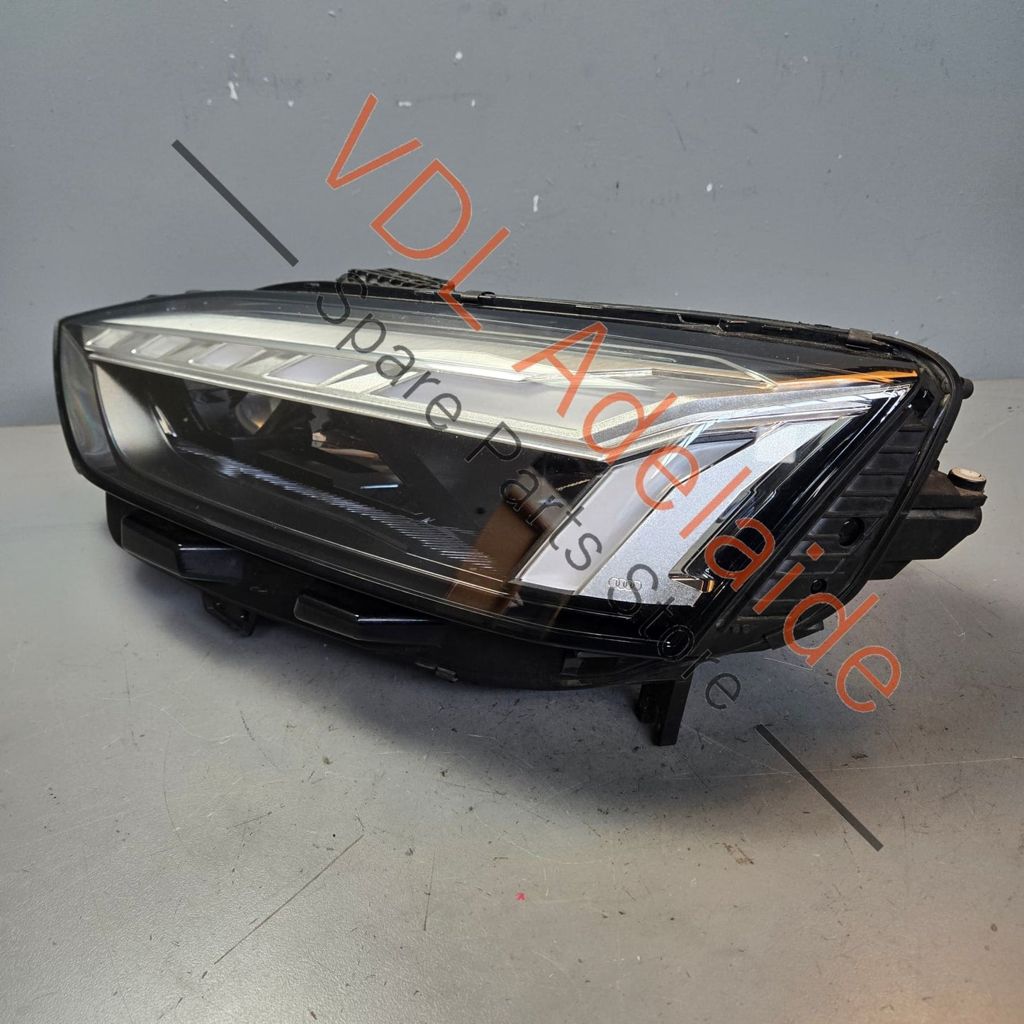 8W6941039A Audi A5 S5 2023 Left Matrix LED Headlight 8W6941039A
