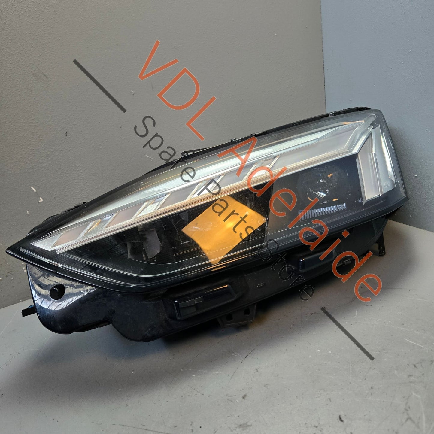 8W6941039A Audi A5 S5 2023 Left Matrix LED Headlight 8W6941039A