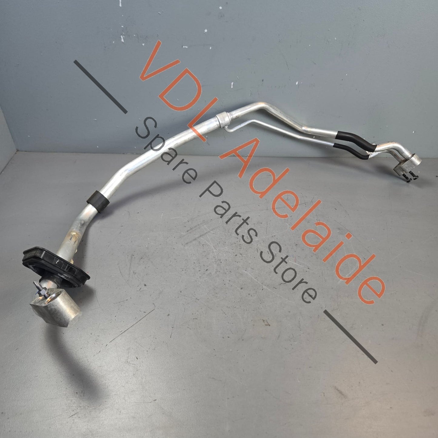 8W6816738B Audi A4 A5 B9 Front Left Air Conditioning Refrigerant Pipe Aluminium 8W6816738B