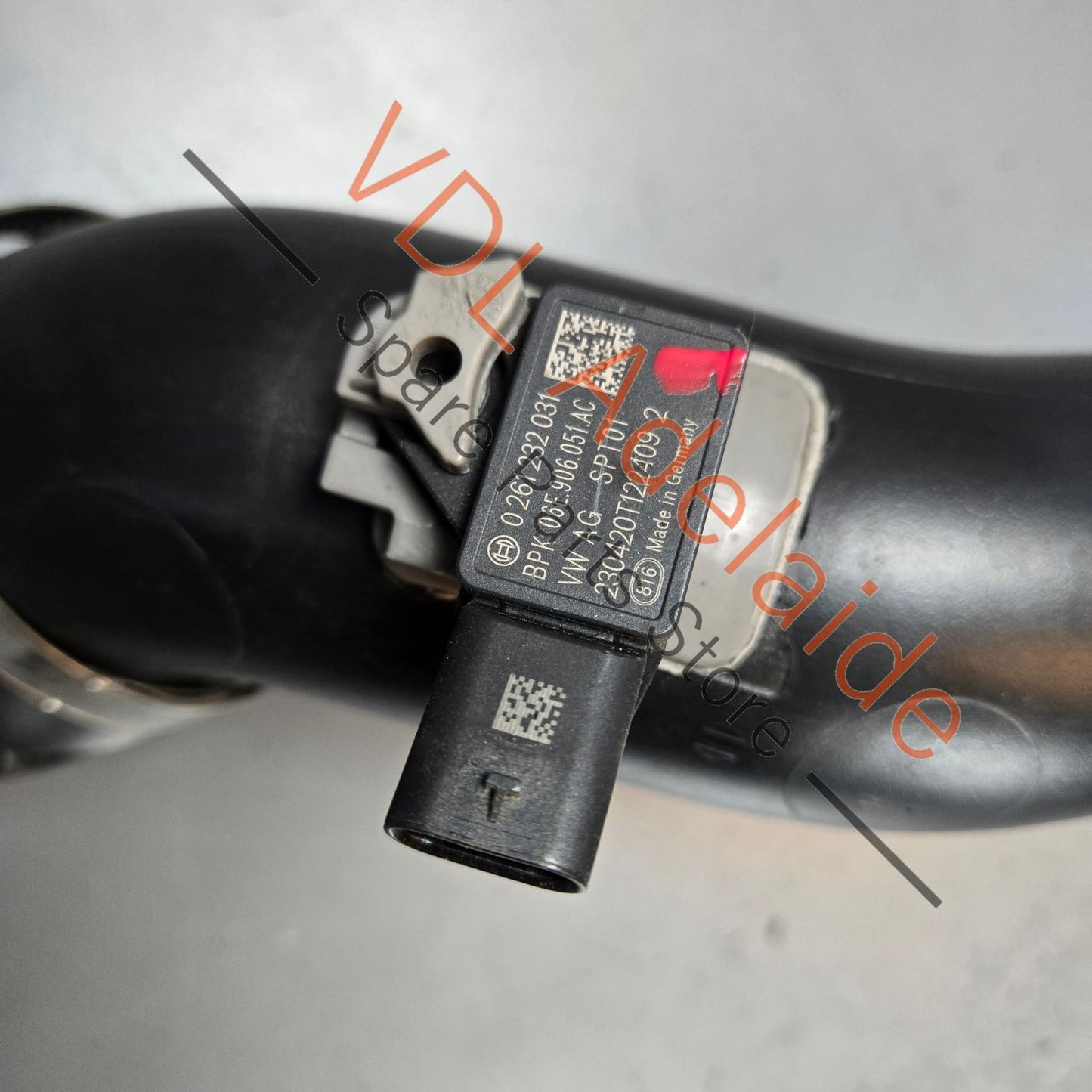 8W0145673AQ 06E906051AC Audi S4 S5 B9 F5 Intercooler Pressure Pipe Left Side 8W0145673AQ 06E906051AC